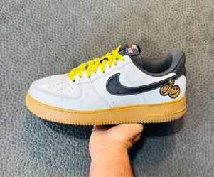 Nike Air Force 1 Low ‘07 LV8 ‘Go The Extra Smile’ 2021 (Sz 9.5M/11W)