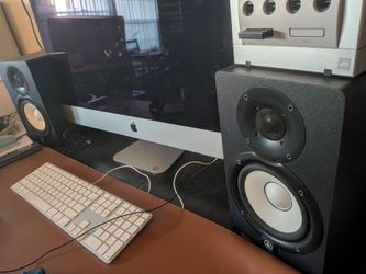 Yamaha HS5 Powered Studio Monitors - Black