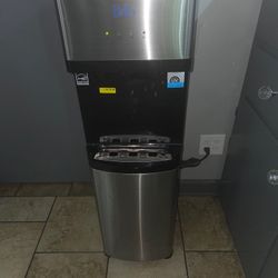Water dispenser  Machine 
