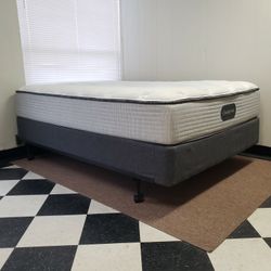 Full size set - can DELIVER almost anywhere for $20 extra - please see all photos and read everything 🙂