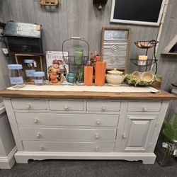 Refinished Dresser / Buffet off-white