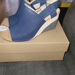 Women's Size 7 Clark Wedge Heels
