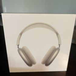 AirPod Maxes Starlight 