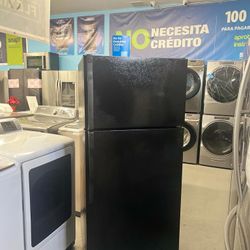 GE Refrigerator