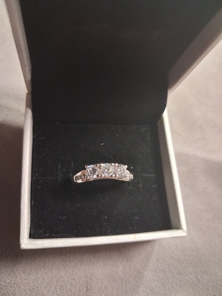 Sterling Silver Ring Size 8 Very Nice