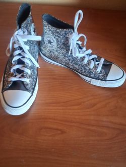 Converse All stars size 7 good condition $35 cash