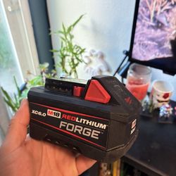 M18 Red Lithium forge Xc6.0 Battery Milwaukee