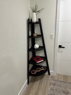 Black 5-Tier Corner Ladder Shelf