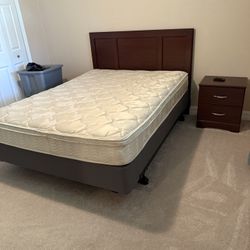 Queen Bedroom Set  
