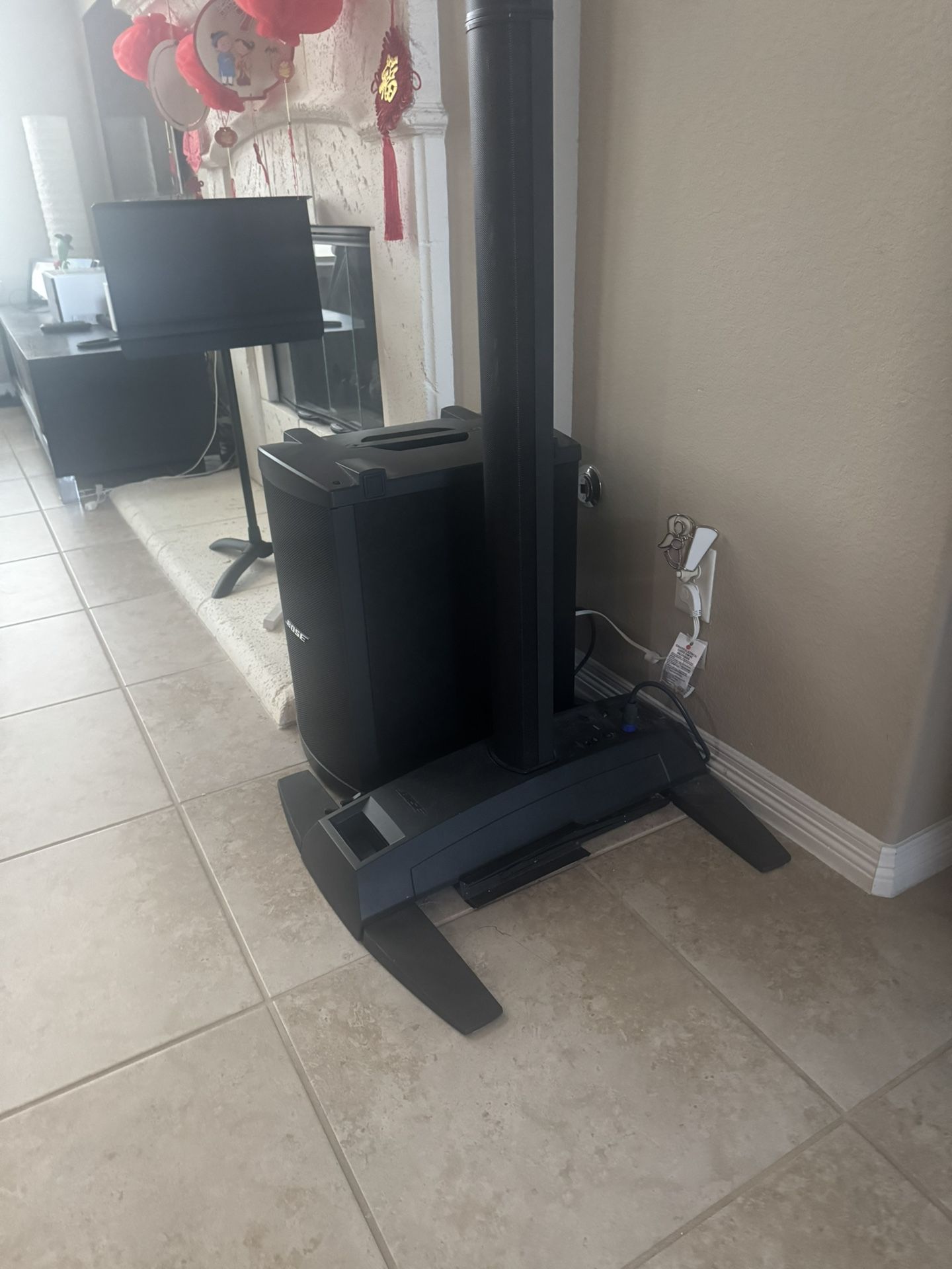 2 Bose L1 Model II With Bass Model B2 Subwoofers