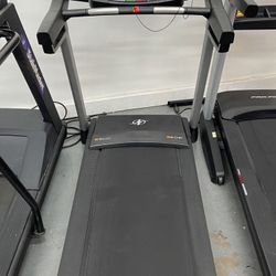 NordicTrack C600 Folding Treadmill