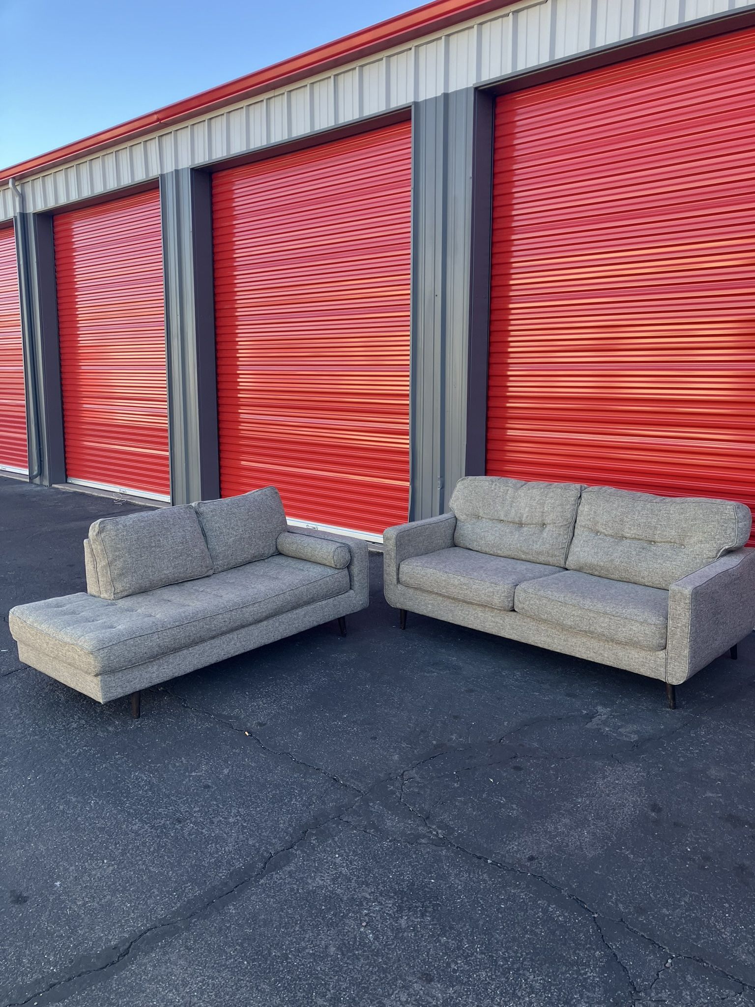 McM Beige Sectional Sofa Set 