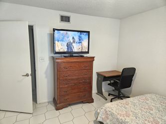 Cuarto Para La Renta
