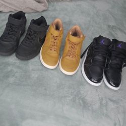Boy Nike/ Jordans
