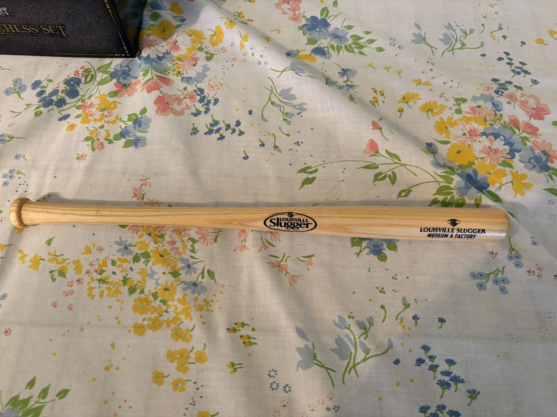 Louisville Slugger Museum & Factory Souvenir/toy Baseball Bat 18"