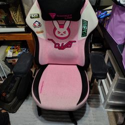 Secret Lab Dva Chair rare limited edition girl women custom gaming game chair