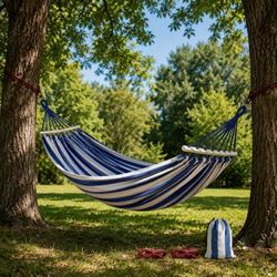 Tree hanging Hammock with hardware