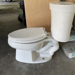 Koehler Toilet
