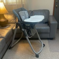 Graco Slim Spaces High Chair