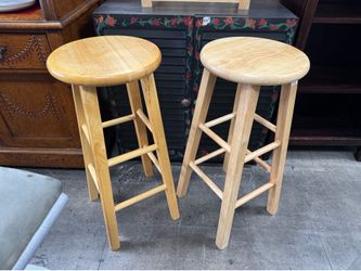 Set of 2 Wooden Barstools