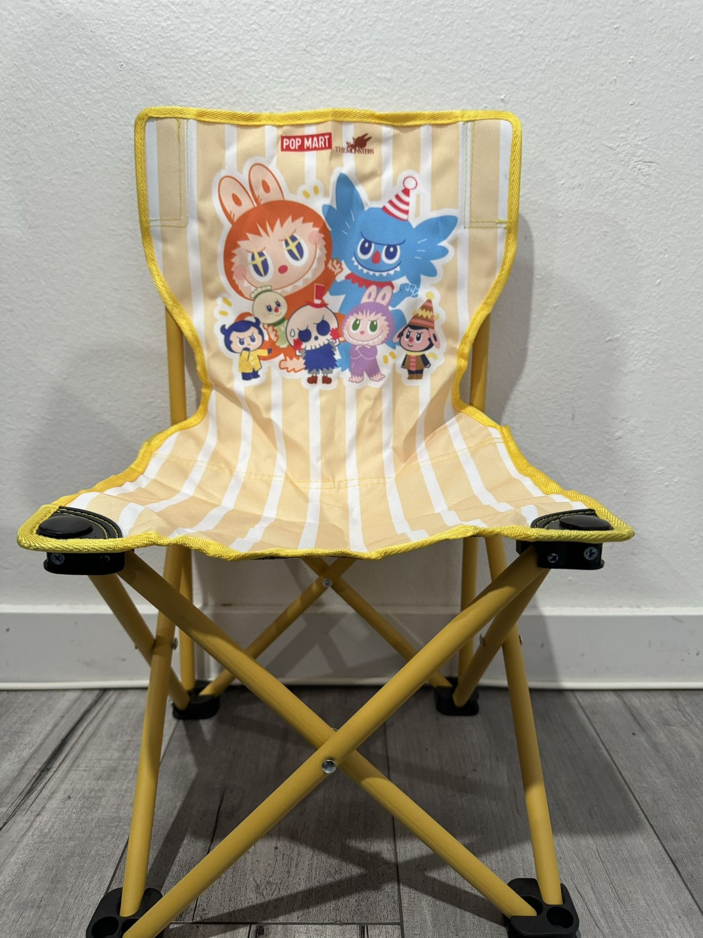 POPMART THE MONSTERS CAMPING ⛺️ CHAIR