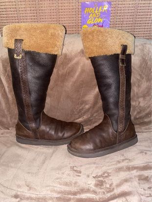 Women's UGG Locarno Leather Sheepskin High Winter Snow Boots Brown Size 8 #5191