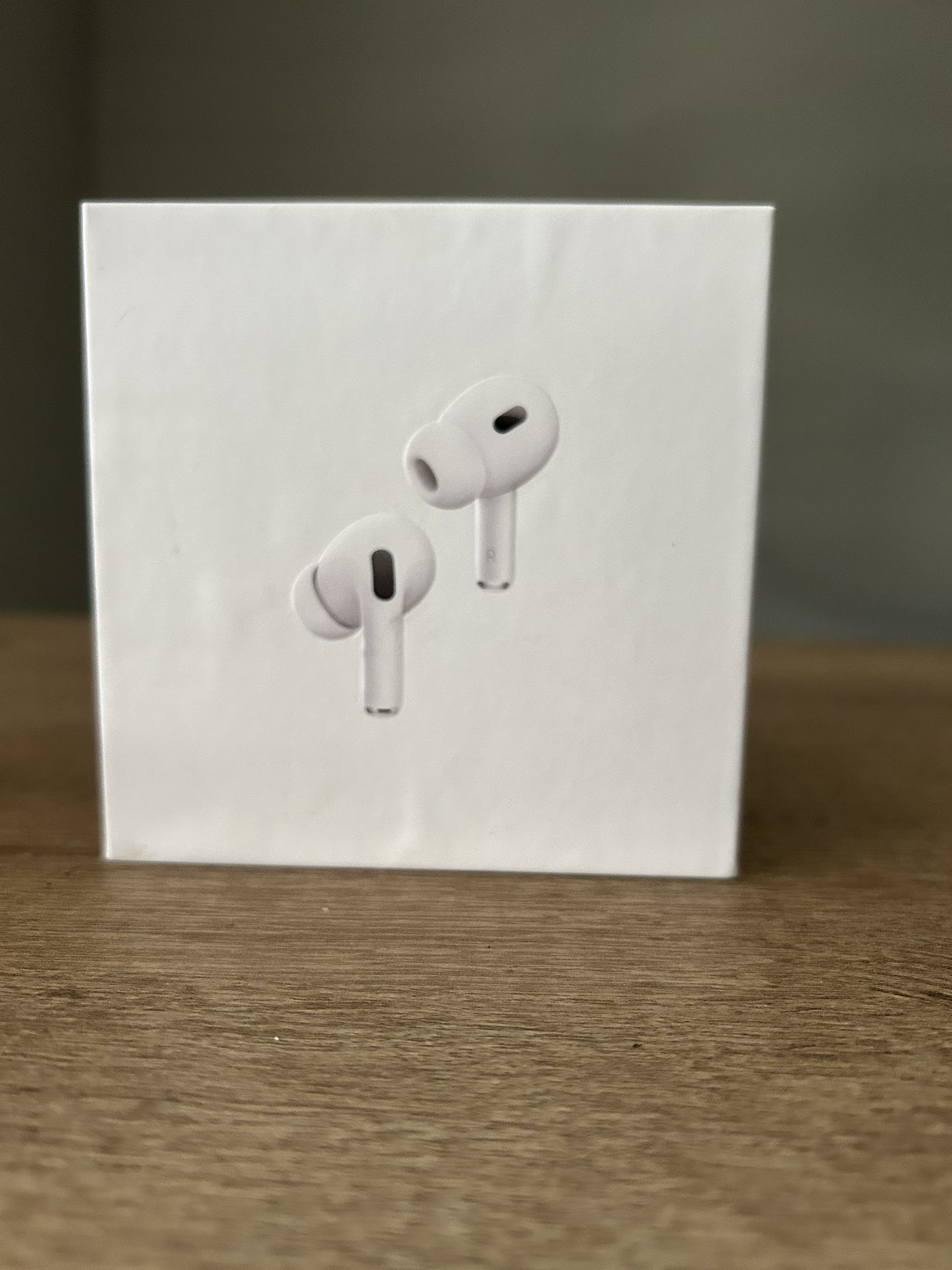 AirPods Pro 2nd Gen With Magsafe Charging Case