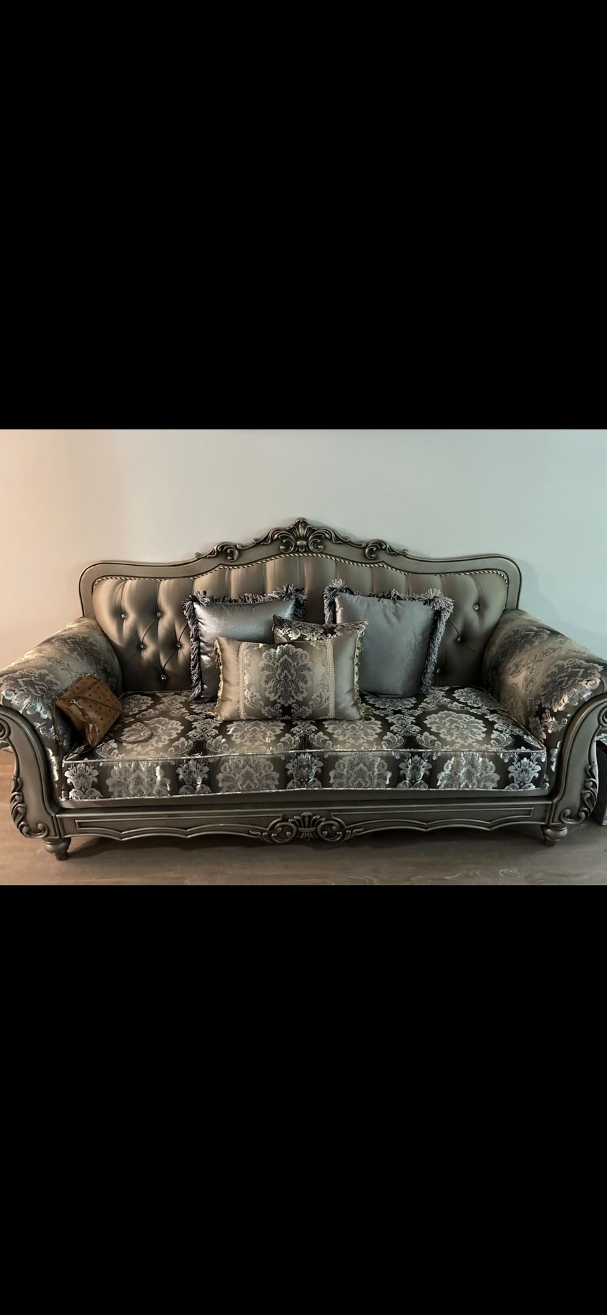 Sofas Sets 