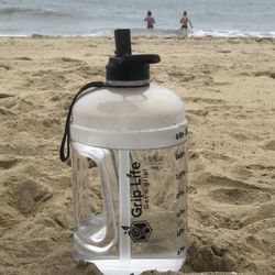 PREMIUM GRIP Gallon Motivational Gym Water Bottle 