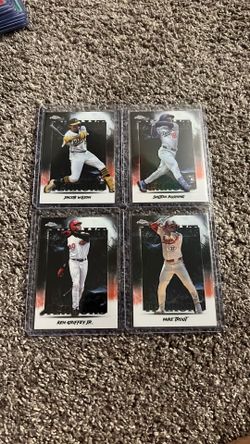 Topps Chrome 2025 Night Terrors
