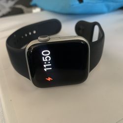 Nike Apple Watch Series 6 Unlocked And Factory Reset 
