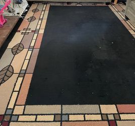 Huge Rug 8 X 10! 