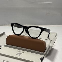 Ray-Ban Meta Skyler AI Glasses | Used
