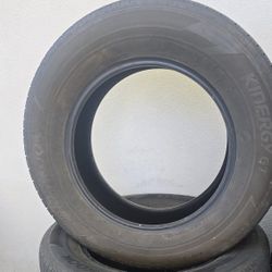 255 65 18 Hankook Kinergy GT Used Tires