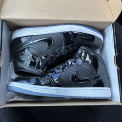 Air Jordan 1 Mid