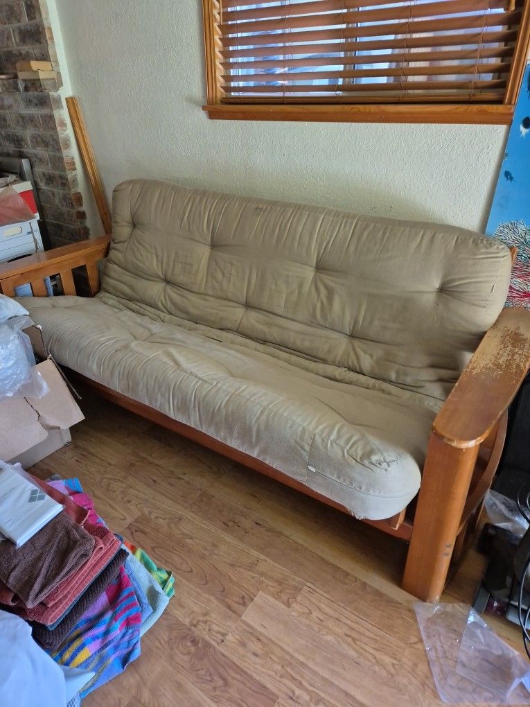 Queen Size Futon