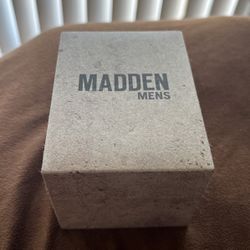 Steve Madden Mens Watch - Mesh Bracelet