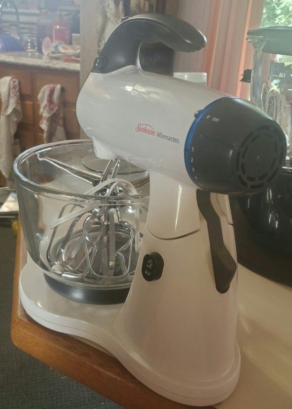 Sunbeam MixMaster Stand Mixer