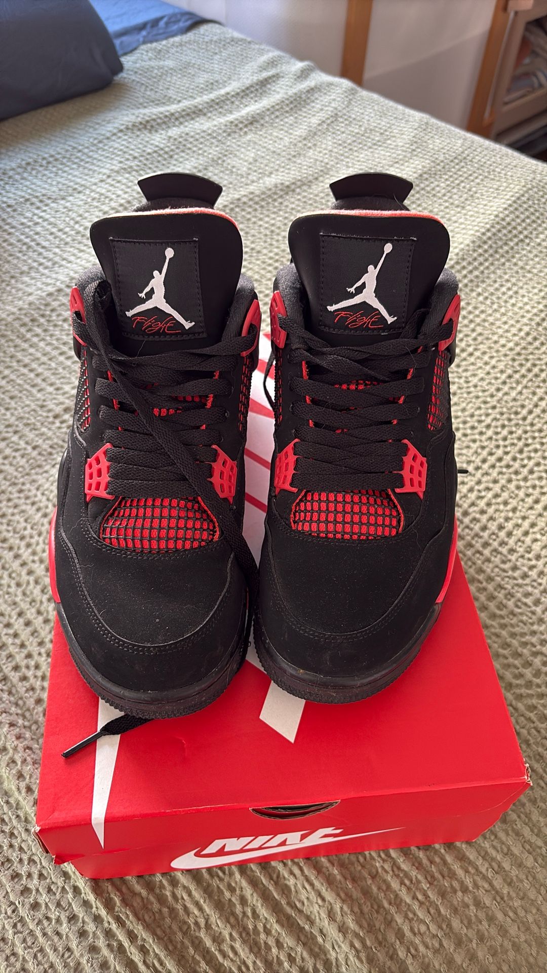 Jordan 4 Red Thunder 