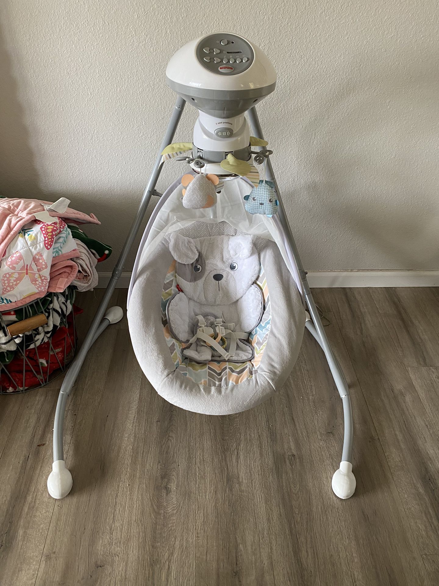 Baby/Infant Swing Fisher Price