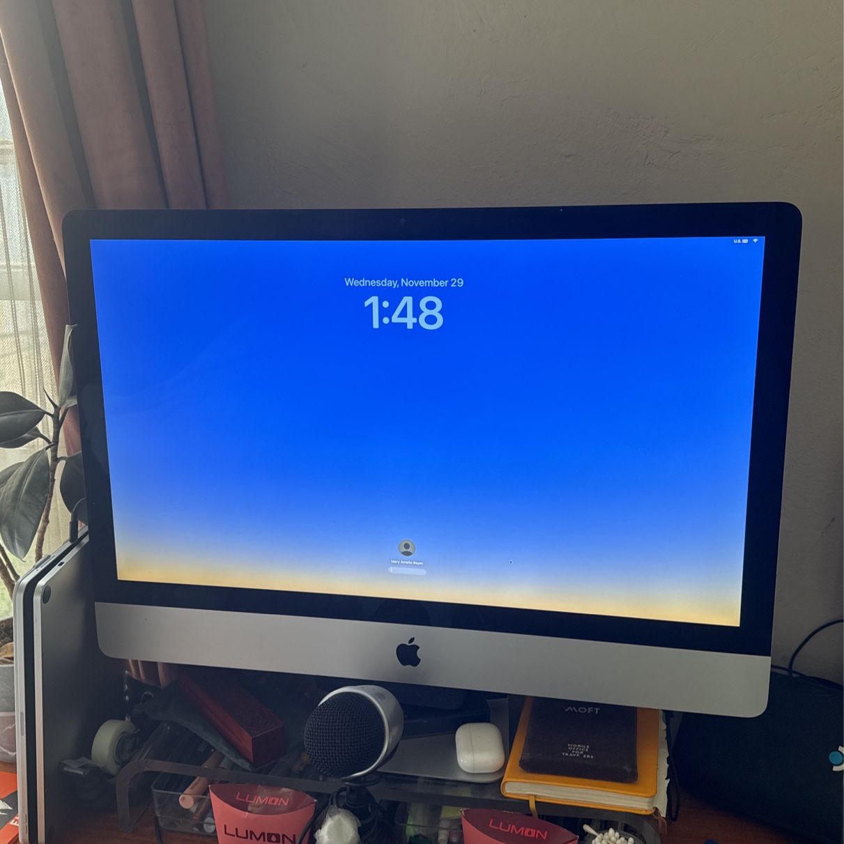 27” 2019 iMac 8-Core i9 (9th Gen) Running macOS AND Windows, 32GB RAM, 2TB SSD, $2000