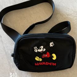 Hickey Mouse Fanny Pack!