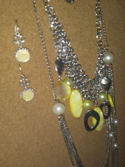 Matching set mother of pearl inlay