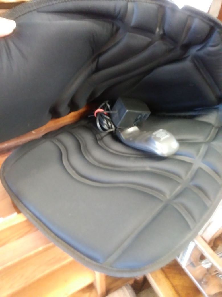 Relaxor Vibrationg Heated Seat Massager Model 994 For Sale In Riverside