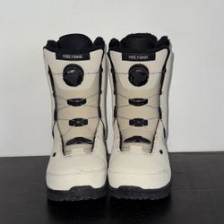 Women’s Snowboard Boots