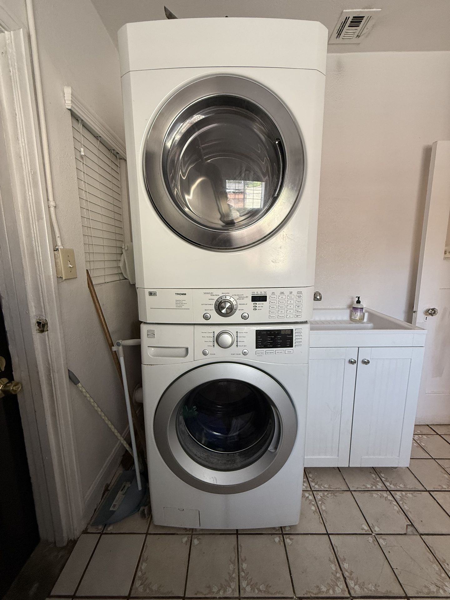 LG Washer And Dryer