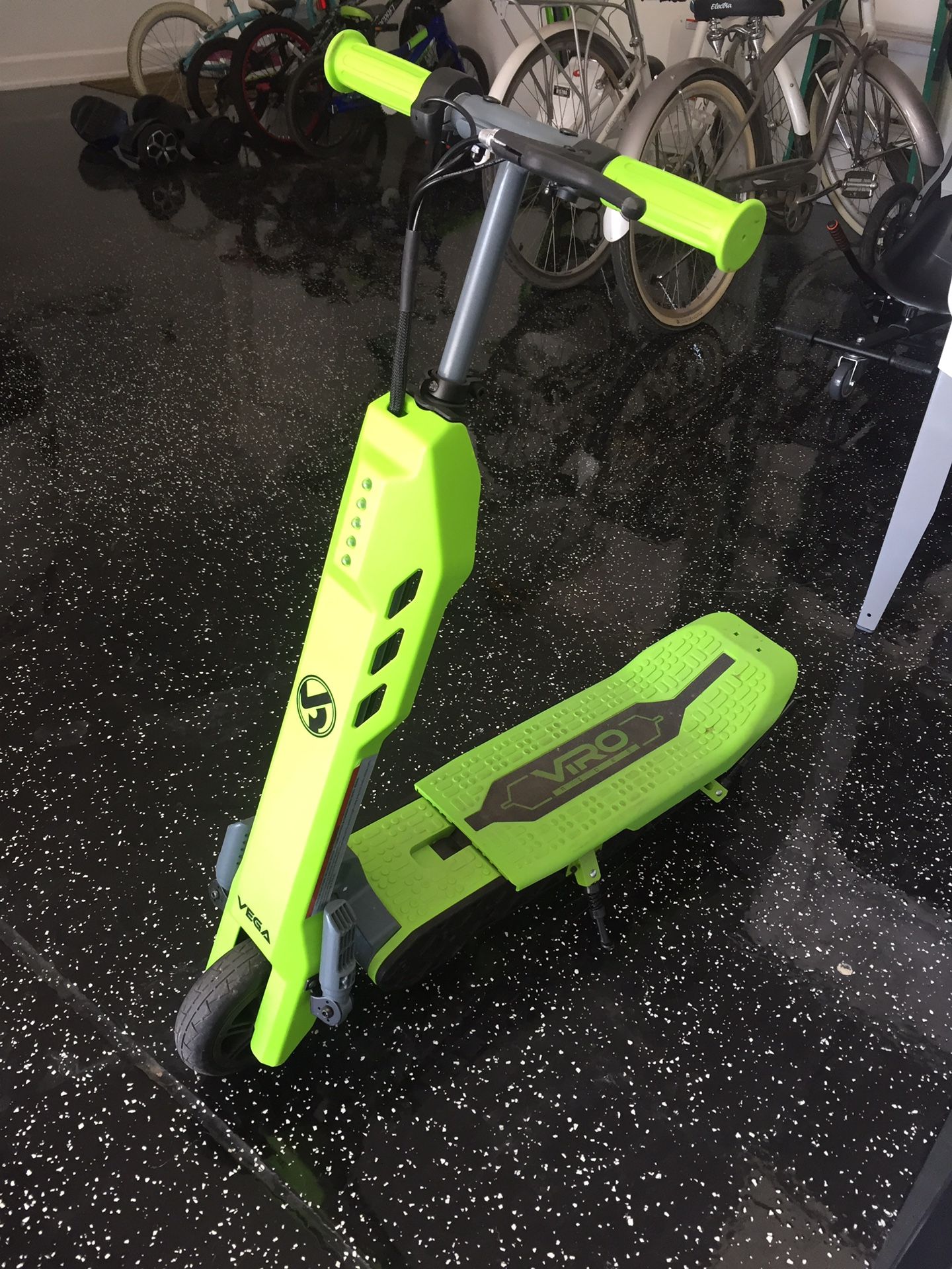 Vega motorized scooter/bike 2 in 1
