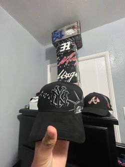 Dandy hats