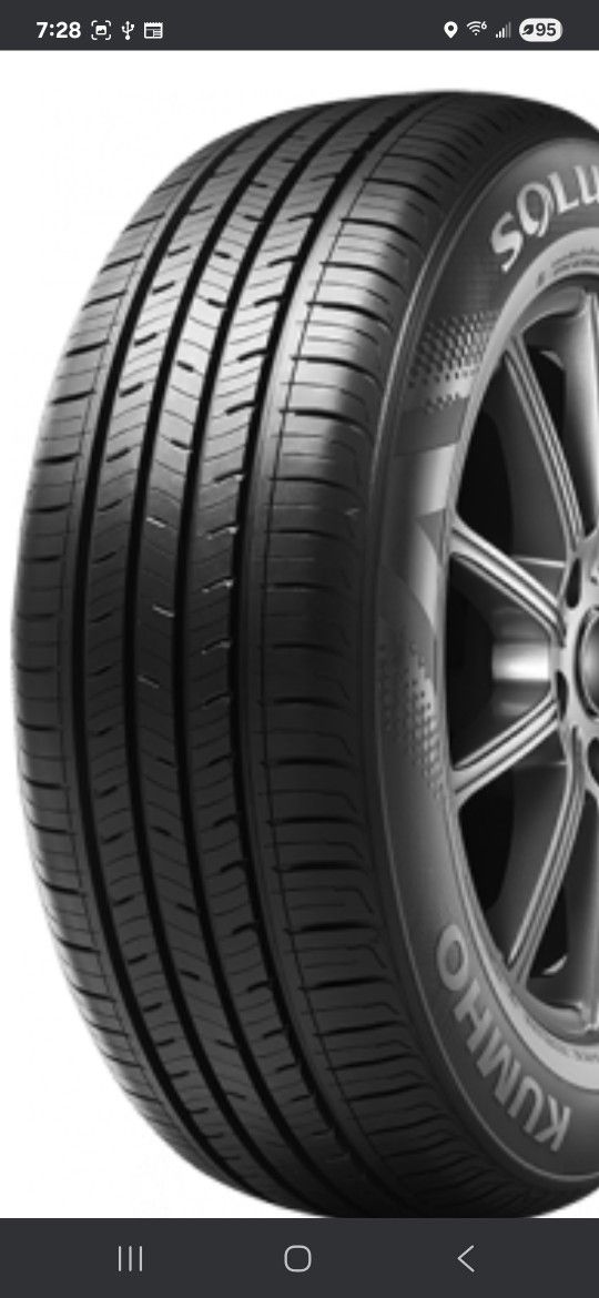 (4) 235/55r16 Kumho Tires 235 55 16 Inch