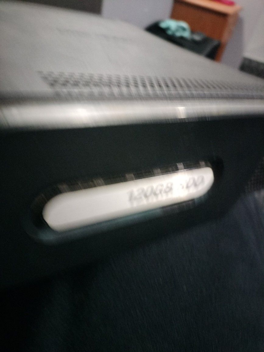 Xbox 360 Elite